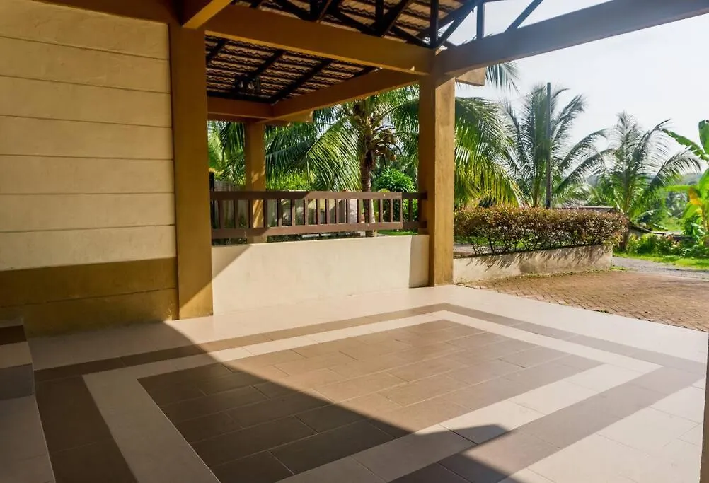5 Bedrooms Homestay With Private Pool Nilai Holiday home